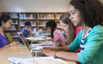 Online Notes Are Becoming a Game Changer for UAE