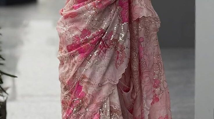 Which blouse suits floral organza saree best?