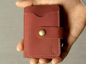 BESPOKE – Handmade Trifold Leather Card Wallet